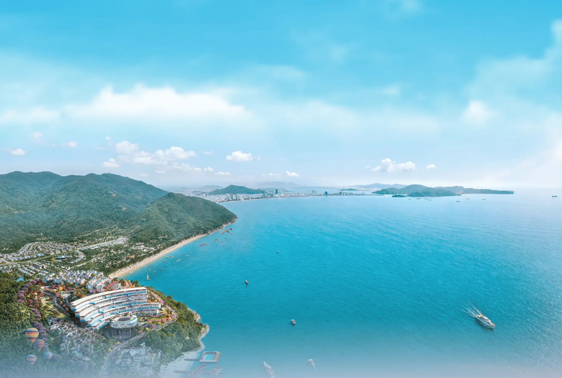 The Hera Resort Quy Nhơn: Vị Trí, Mặt Bằng & Bảng Giá 2026 1 Toàn cảnh The Hera Resort Quy Nhơn nhìn ra biển