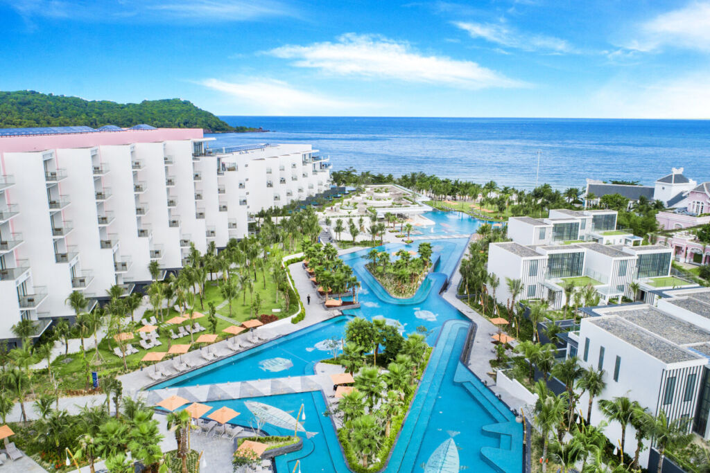ĐƠN VỊ KHAI THÁC DỊCH VỤ LƯU TRÚ CÔNG TY WELHAM VIỆT NAM 4 combo ky nghi phu quoc tai Premier Residences Phu Quoc Emerald Bay 5 sao 3 ngay 2 dem