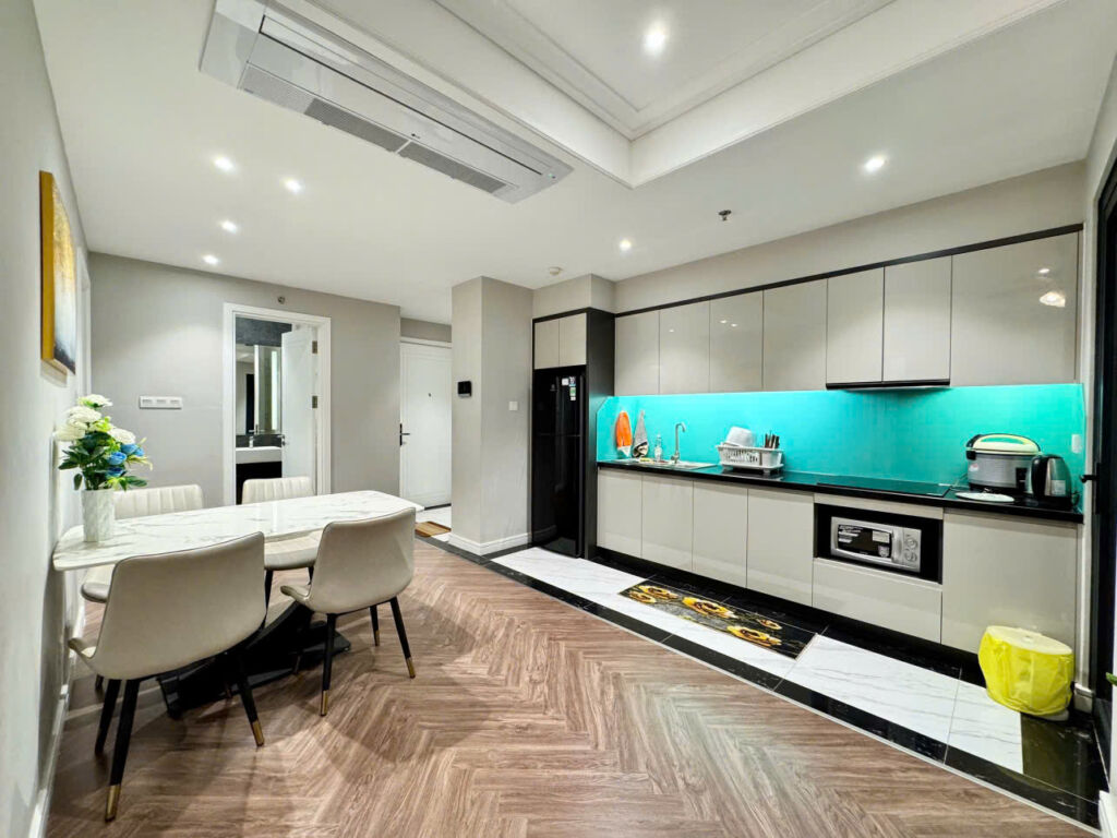 06484cd64ee4ffbaa6f550