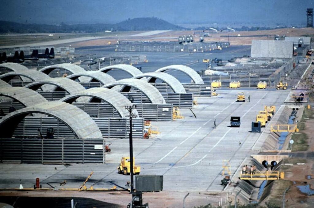 Anh man hinh 2025 03 23 luc 23.16.29