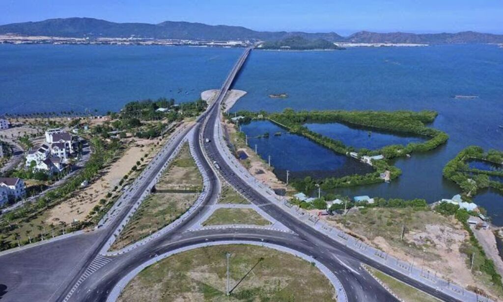 Đề xuất đặt cơ quan hành chính ở Khu kinh tế Nhơn Hội 4 Anh man hinh 2025 04 09 luc 08.21.49