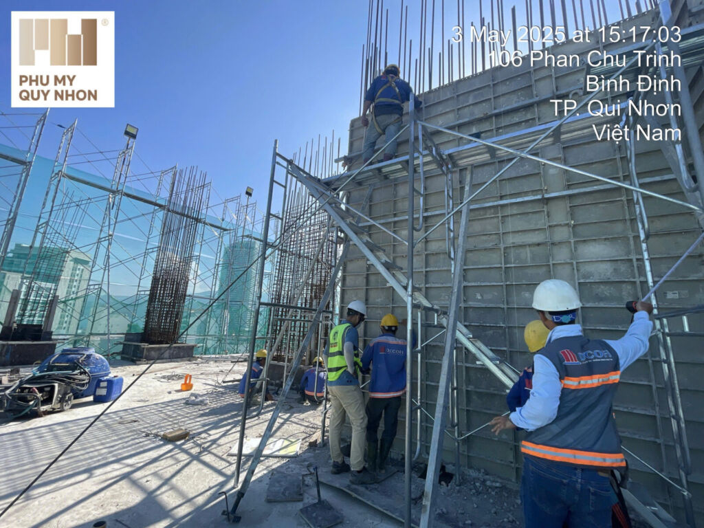 5f5ae897fe7e4c20156f24