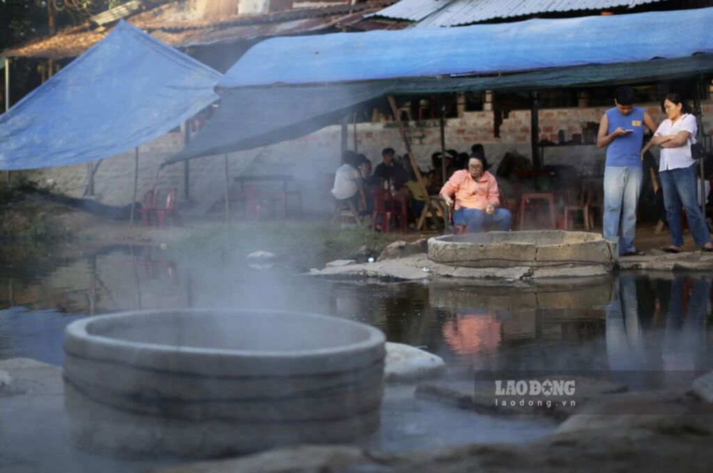 Suối Nước Nóng Hội Vân 7 Anh man hinh 2025 07 18 luc 14.18.20