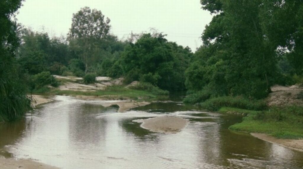 Suối Nước Nóng Hội Vân 6 Anh man hinh 2025 07 18 luc 14.19.20