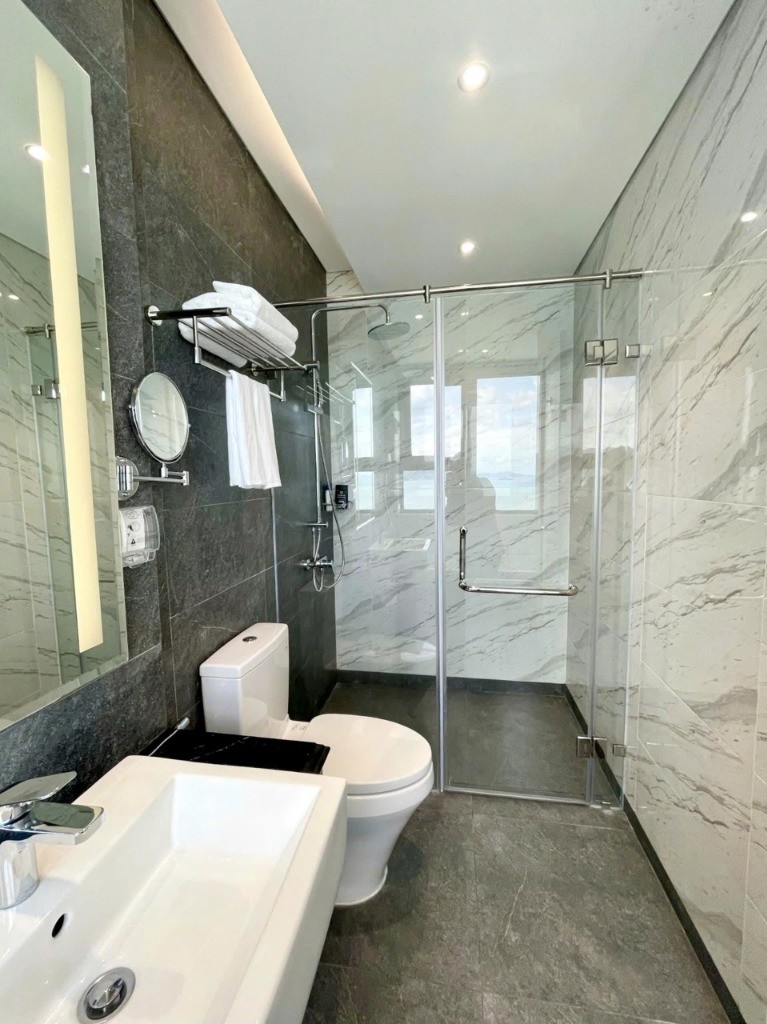 Bán Căn Góc Altara Residences Quy Nhơn 2PN Tầng 20 View Biển 360 Full Nội Thất 70m2