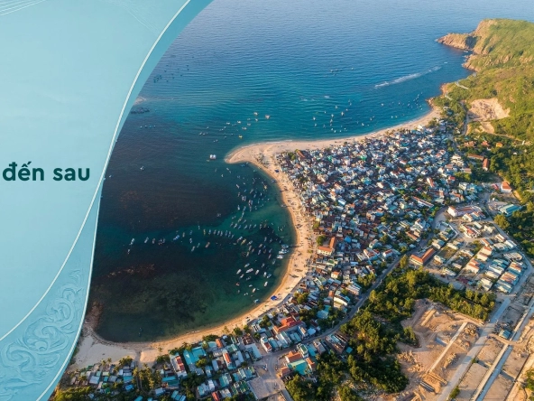 Vịnh biển Quy Nhơn nhìn từ trên cao